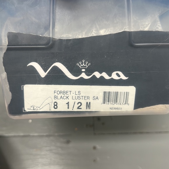 NWOB Nina Black satin peep toe bow heels - Picture 5 of 8